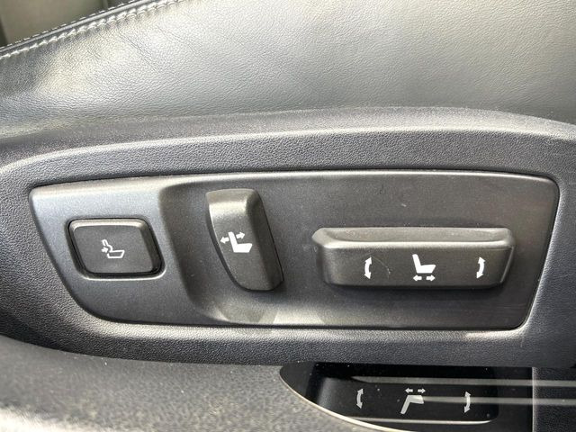 �y�p���[�V�[�g�z�X�C�b�`��ŊȒP�ɃV�[�g�̔��������\!�d��������͂�����܂���!���K�ȃV�[�g�|�W�V�����ɃZ�b�g���āA���K�ȃh���C�u�����y���݂��������B