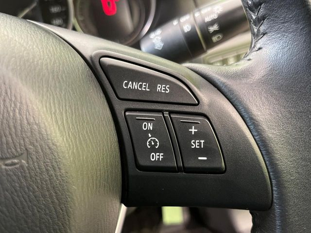 �y�N���[�Y�R���g���[���z�������H�����N���N���s�B�A�N�Z���𗣂��Ă���葬�x�ő��s���ł��A�������^�]���̕��S���y��!�����E�������ȒP�ȃX�C�b�`����Œ����ł��܂��B