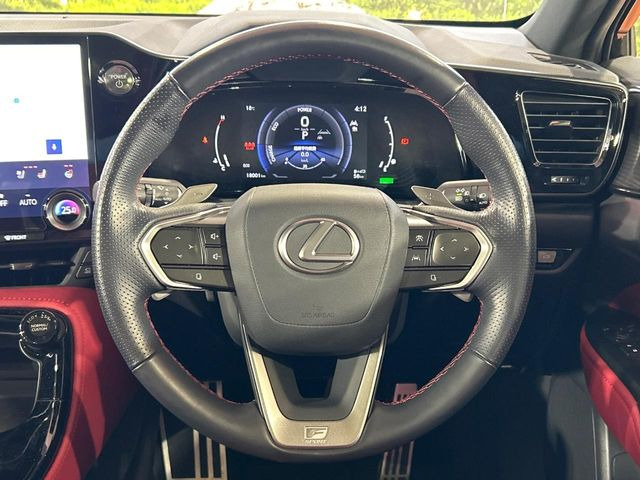 �y�����v�����X�e�A�����O�z�㎿�Ȋv���g�p���邱�ƂŁA��ɂ����������݂ƂĂ��^�]���₷���n���h���ł���