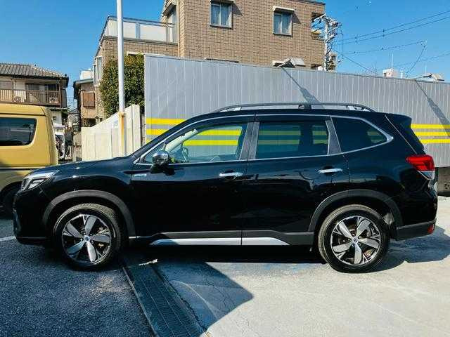 フォレスター2.0 アドバンス 4WD