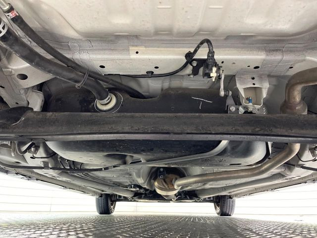 ����肪���ꂢ�Ȃ����ɁA�h�K���H�̎{�H���I�X�X���B�~��n��͂������A���ݕ��ɂ��Z���̕���A��Ń}�����E�E�B���^�[�X�|�[�c���������ɂ��D�]���������Ă���܂��B