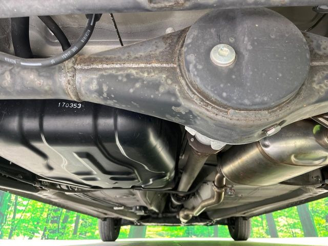 ����肪���ꂢ�Ȃ����ɁA�h�K���H�̎{�H���I�X�X���B�~��n��͂������A���ݕ��ɂ��Z���̕���A��Ń}�����E�E�B���^�[�X�|�[�c���������ɂ��D�]���������Ă���܂��B