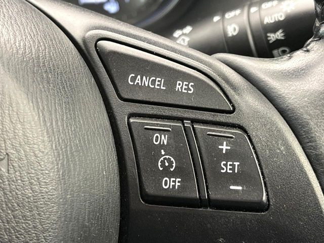 �y�N���[�Y�R���g���[���z�������H�����N���N���s�B�A�N�Z���𗣂��Ă���葬�x�ő��s���ł��A�������^�]���̕��S���y��!�����E�������ȒP�ȃX�C�b�`����Œ����ł��܂��B