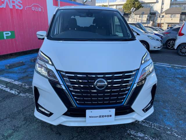 セレナ1.2 e-POWER ハイウェイスターV