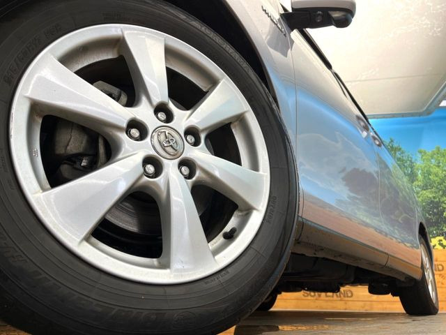 �y����17�C���`�A���~�z�C�[���z�O�ςɃ}�b�`���������A���~�z�C�[���𑕒����Ă���܂��B�e��ЊO�A���~�z�C�[����A�X�^�b�h���X�^�C�����戵�����Ă���܂��B���񂲑��k����������