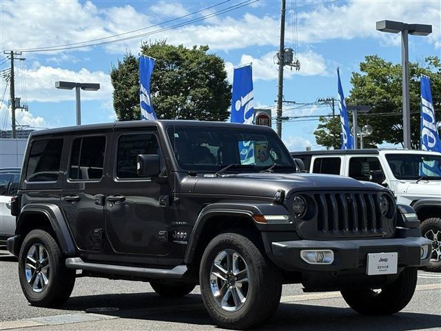 ラングラーアンリミテッド サハラ 4WD