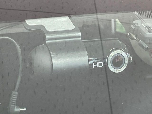 �y�h���C�u���R�[�_�[�z�h���C�u���R�[�_�[����!���s���͂������A������^�]�⎖�̂ɑ��������ہA�f���ŋL�^���A����̃��X�N�ɔ����܂��B���L�^�pSD�J�[�h�͂��q�l�����g�ł��������������K�v������܂��B