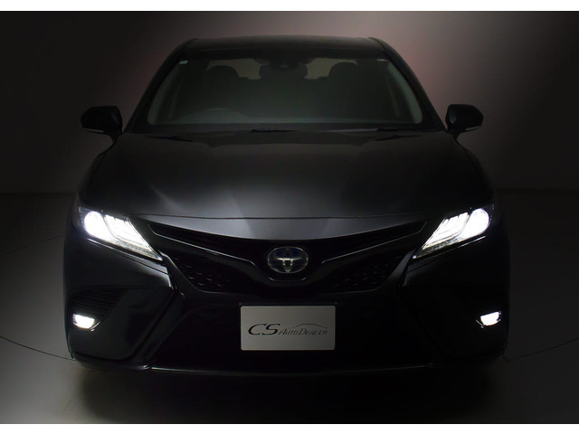 フロントビューの存在感をご覧ください!!ヘッドライトは視界良好のライト、さらにフォグライト搭載。デザイン性も高いのが特権です。