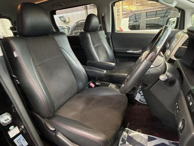 �^�]�Ȃ܂��ɂ͏\���ȃX�y�[�X������A�啿�ȕ��ł��������^�]���Ă�����������ł��B