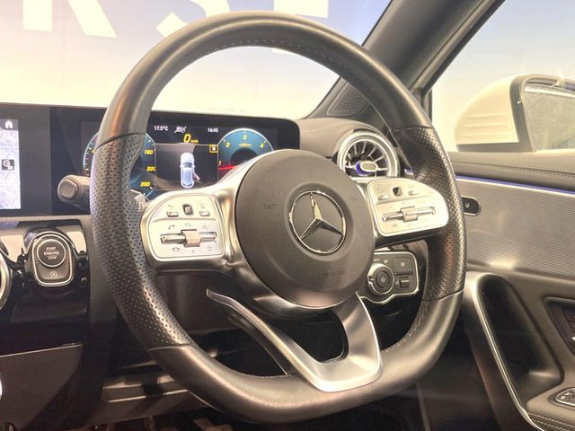 ���n���h�����̃X�������Ȃ��A���ꂢ�ȏ�Ԃ��ێ����Ă���܂��B�e�X�C�b�`���̓�����m�F�ς݂ł��B