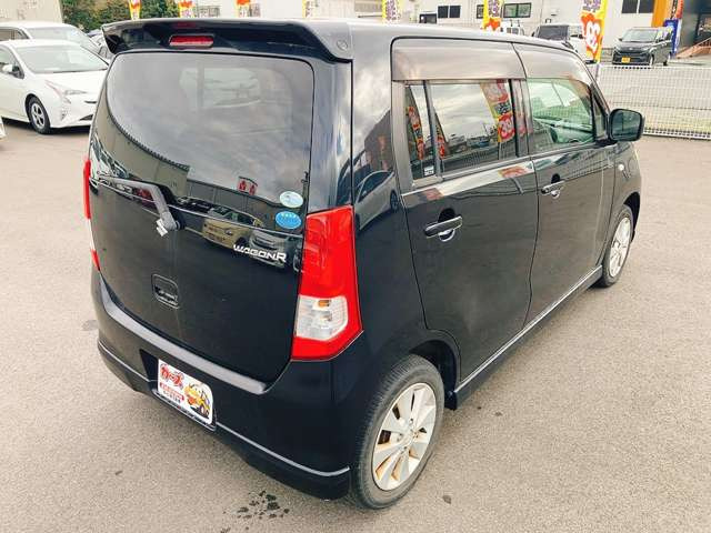 お車のご購入からオイル交換・整備・車検・任意保険・修理・鈑金何でもお任せ下さい!親切・丁寧にご対応致します♪