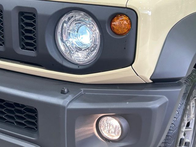 �yLED�w�b�h���C�g�z���V����ԑ��s�����ǍD�Ȏ��E���m�ۂ����S���ĉ^�]�ł��鍂�P�xLED�w�b�h���C�g�𑕔�!�_�����x�������A����d�͂��}�����Ă��܂��B