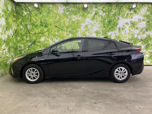 プリウス1.8 S セーフティ プラス