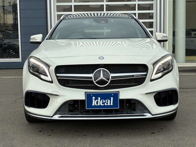 GLAクラスAMG GLA45 4マチック 4WD