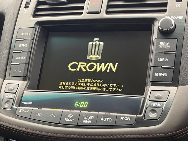 �y���[�J�[�����i�r�z�C���e���A�ɗn�����ރX�^�C���b�V���ȁu��p�݌v�v���[�J�[�i�r�𑕔��􎋔F���⑀�쐫�ȂǊ�{���\�ɂ��D��A���㎿�ȃJ�[���C�t�����y���݂��������܂��B