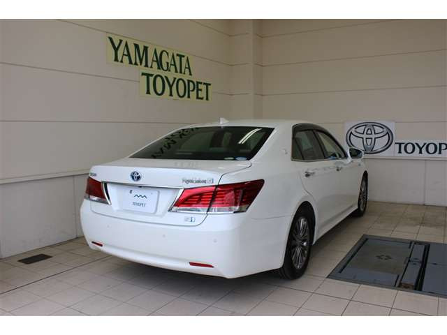 クラウンハイブリッド 2.5 ロイヤルサルーンG