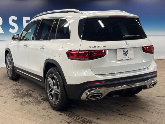 ●YANASEオートシステムズとの提携によって実現した高品質修理ネットワーク!大切なお車だから、万が一の修理でも「純正品質」をご提供。当店でご購入いただくお車にはメリットが数多くあります