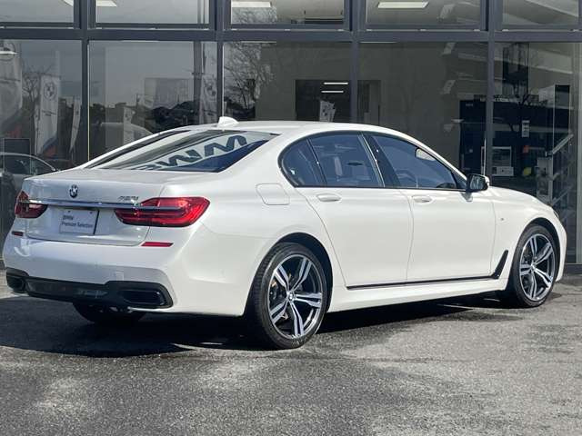 7シリーズ750i Mスポーツ