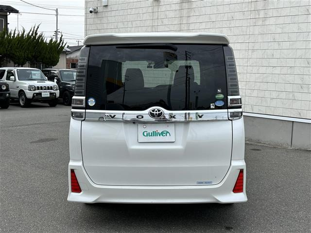 ヴォクシー2.0 ZS