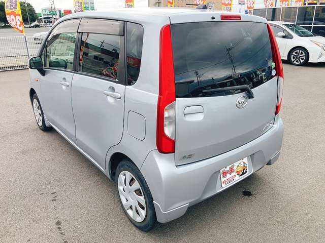 ���X�ł͌y�����Ԃ��畁�ʎԂ܂ŕ��L���I�[�����[�J�[�̎Ԏ�E�F�E�O���[�h��L�x�ɑ����Ă���܂��B