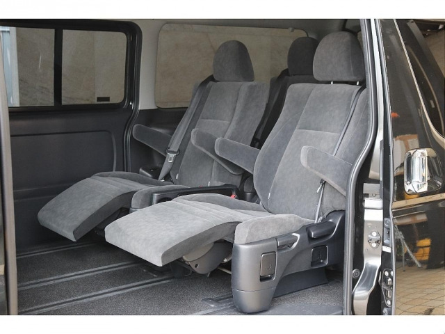 ハイエース2.7 GL ロング ミドルルーフ