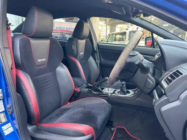 WRXSTI 2.0 タイプS 4WD