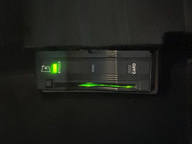 ●ETC車載器:お引き渡し時には再セットアップを実施後、お渡しいたします。