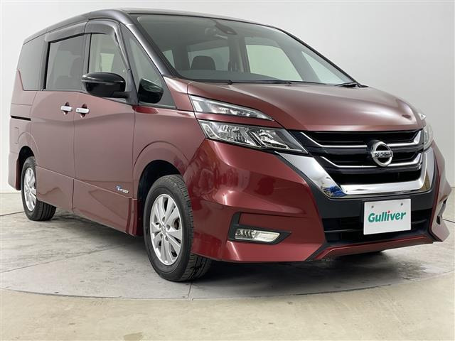 セレナ2.0 ハイウェイスター 4WD