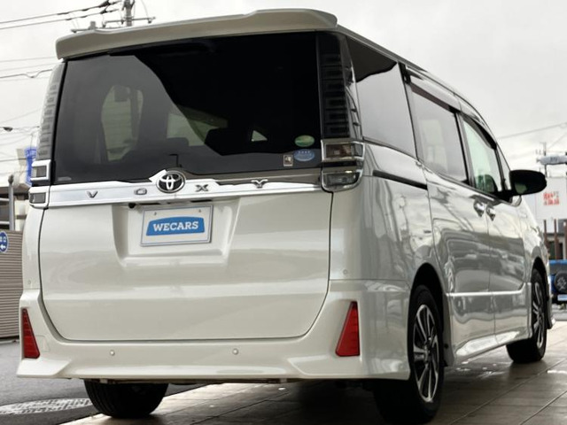 ヴォクシー2.0 ZS 煌II