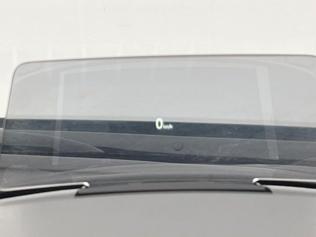 �y�J���[�w�b�h�A�b�v�f�B�X�v���C�z���݂̑��x�⑖�s�����f�W�^���\���ŉ^�]�ȑO���̃K���X�ɓ��e!�J���[�t���Ŏ��F���������A�^�]���ڐ������炳���K�v�ȏ����m�F�ł���̂łƂ��Ă��֗��ň��S!