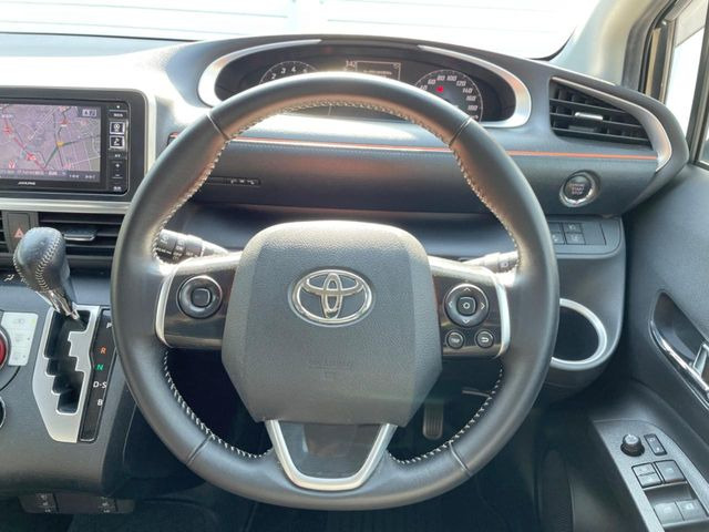 �y�����v�����X�e�A�����O�z�㎿�Ȋv���g�p���邱�ƂŁA��ɂ����������݂ƂĂ��^�]���₷���n���h���ł���