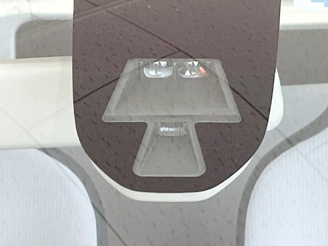 �y�X�Y�L �Z�[�t�e�B�T�|�[�g�z���s���ɑO���̎ԗ�����F�����A�Փ˂������Ȏ��͌x��ƃu���[�L�ŏՓˉ���Ɣ�Q�y�����A�V�X�g�B�����S�Ƀh���C�u�����y���݂��������܂��B