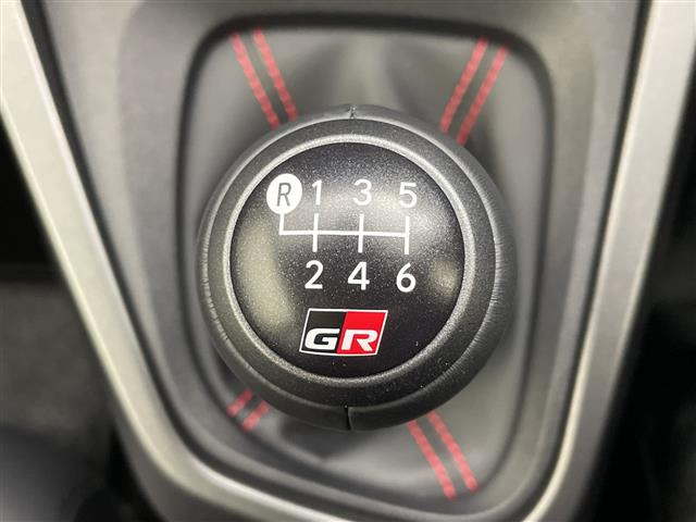 GRヤリス1.6 RZ ハイ パフォーマンス + エアロ パフォーマンス パッケージ 4WD