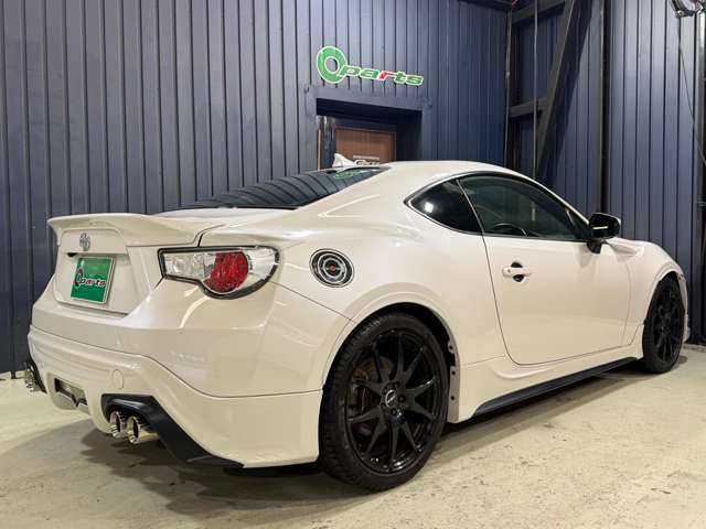 �i�r�E�I�[�f�B�I�E�S�h������E�G�A����t�E�}�t���[�E�A���~���J�X�^���͊i���ŃJ�X�^�������Ă��������܂�!�܂��A���Ўw��H�ꂪ������܂��̂ŃA�t�^�[�T�[�r�X�������S��������!