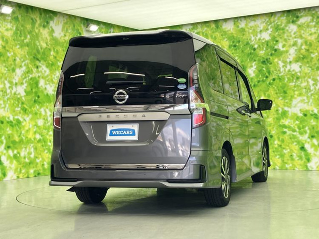 セレナ2.0 ハイウェイスターV