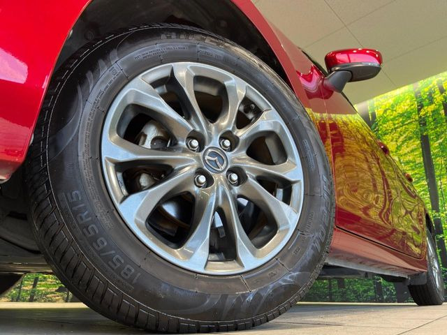 �y����15�C���`�A���~�z�C�[���z�O�ςɃ}�b�`���������A���~�z�C�[���𑕒����Ă���܂��B�e��ЊO�A���~�z�C�[����A�X�^�b�h���X�^�C�����戵�����Ă���܂��B���񂲑��k����������