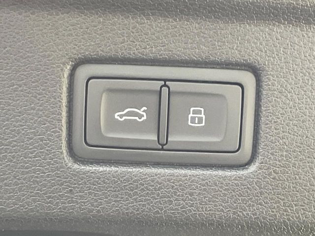 ���d�����A�Q�[�g:�����^�b�`�Ń��A�Q�[�g�̊J���ł��A�ו��Ȃǂŗ��肪�ǂ����Ă����Ԃł��ȒP�ɊJ���ł���֗��@�\�ł��B