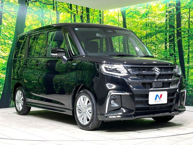 高透明度のガラス皮膜で撥水はもちろん、上質なツヤ・光沢を実現。紫外線や酸性雨から大切な愛車を保護し、色あせ・劣化を防止。「弾スプラッシュコート」、「弾プリミッサコート」からお選びいただけます。