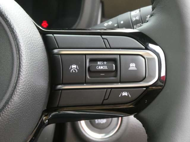 アダプティブクルーズコントロール搭載!追従式で高速道路も安心です♪