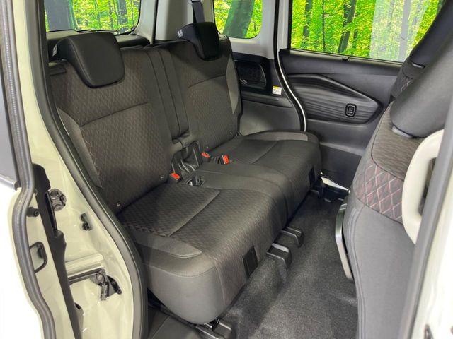 �L�X�Ƃ���2��ڃV�[�g�͋��Z���������A���S�n�����K!�F�B��Ƒ��Ƃ̂��o�����ɂ҂�����ł��B�x�r�[�V�[�g��`���C���h�V�[�g�g�p�������K�ɂ��߂�������������\���ȋ�Ԃ��m�ۂ��Ă��܂��B