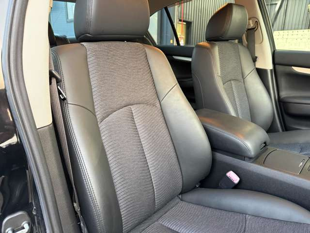 �V�[�g�͐G��S�n�A����S�n�Ƃ��ɏ㎿�Ȏd�オ��B�����ւ̒������h���C�u�ł����ɂ����A���K�ȃh���C�u���y���߂܂��B