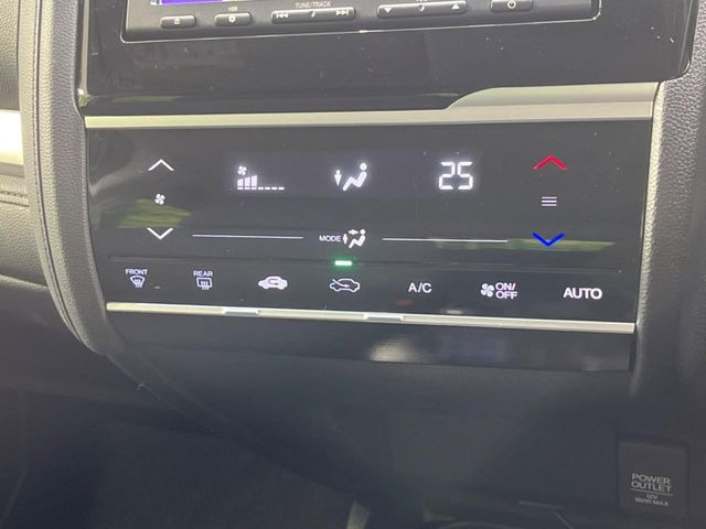 �y�I�[�g�G�A�R���z��x���D�݂̉��x�ɐݒ肷��΁A�ԓ��̉��x�����m�����ʂ≷�x�������Œ����B����&hellip;����&hellip;�Ɖ��x���X�C�b�`���������K�v�͂���܂���B���K�Ȏԓ���Ԃɂ͕K�{�̋@�\�ł��ˁ�