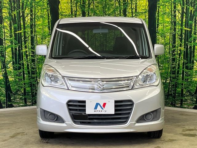 弊社では、全車『修復歴なし』のお車のみ取り扱っております。専任バイヤーによる厳選した仕入れの後、入庫後の車両チェックを行い、ネクステージが認定した高品質な中古車をご提供しております。