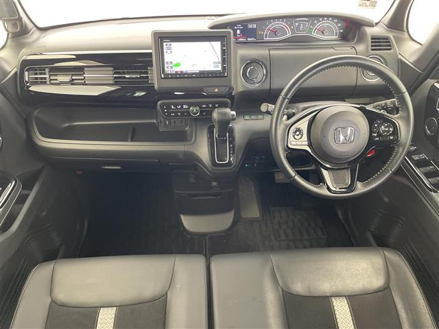 N-BOXカスタムL ターボ