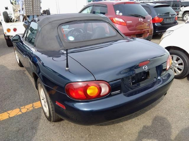 ロードスター1.8 RS