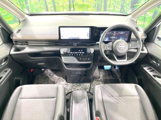 セレナ1.4 e-POWER ハイウェイスターV