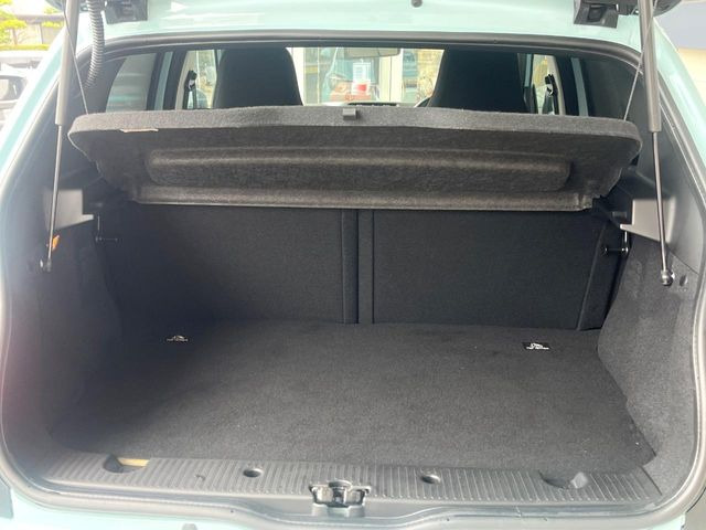 ���R���p�N�g�Ȃ���\���Ȏ��[�X�y�[�X�ł��B