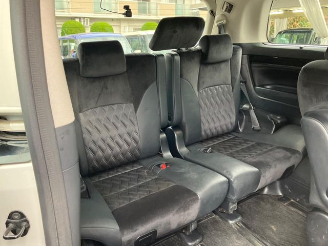 3��ڃV�[�g�͂�������ԗǍD����l�ł��������ƍ����Ē����܂��̂ŁA��l���ł̂��o���������N���N�ł��􂲉Ƒ��ŁA�C�̒m�ꂽ���ԂŁA�h���C�u�ɍs���̂��y���݂ł��ˁ�