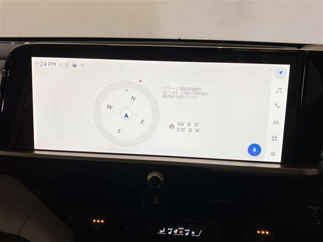 クラウンクロスオーバー2.5 G アドバンスト レザー パッケージ E-Four 4WD