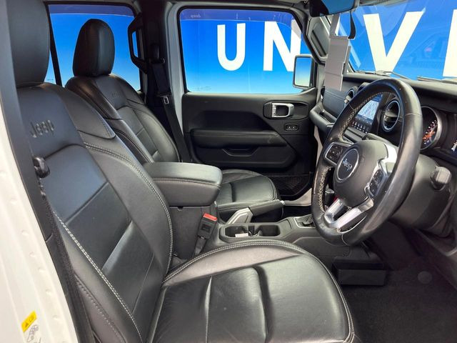 ���V�[�g�̎g�p��:�j��E�ւ�������Ȃ��A�����̒ʂ肫�ꂢ�ȏ�Ԃ��ێ����Ă���܂��B�܂��A�����N���[�j���O�E�R�[�e�B���O�����p�����������܂��B